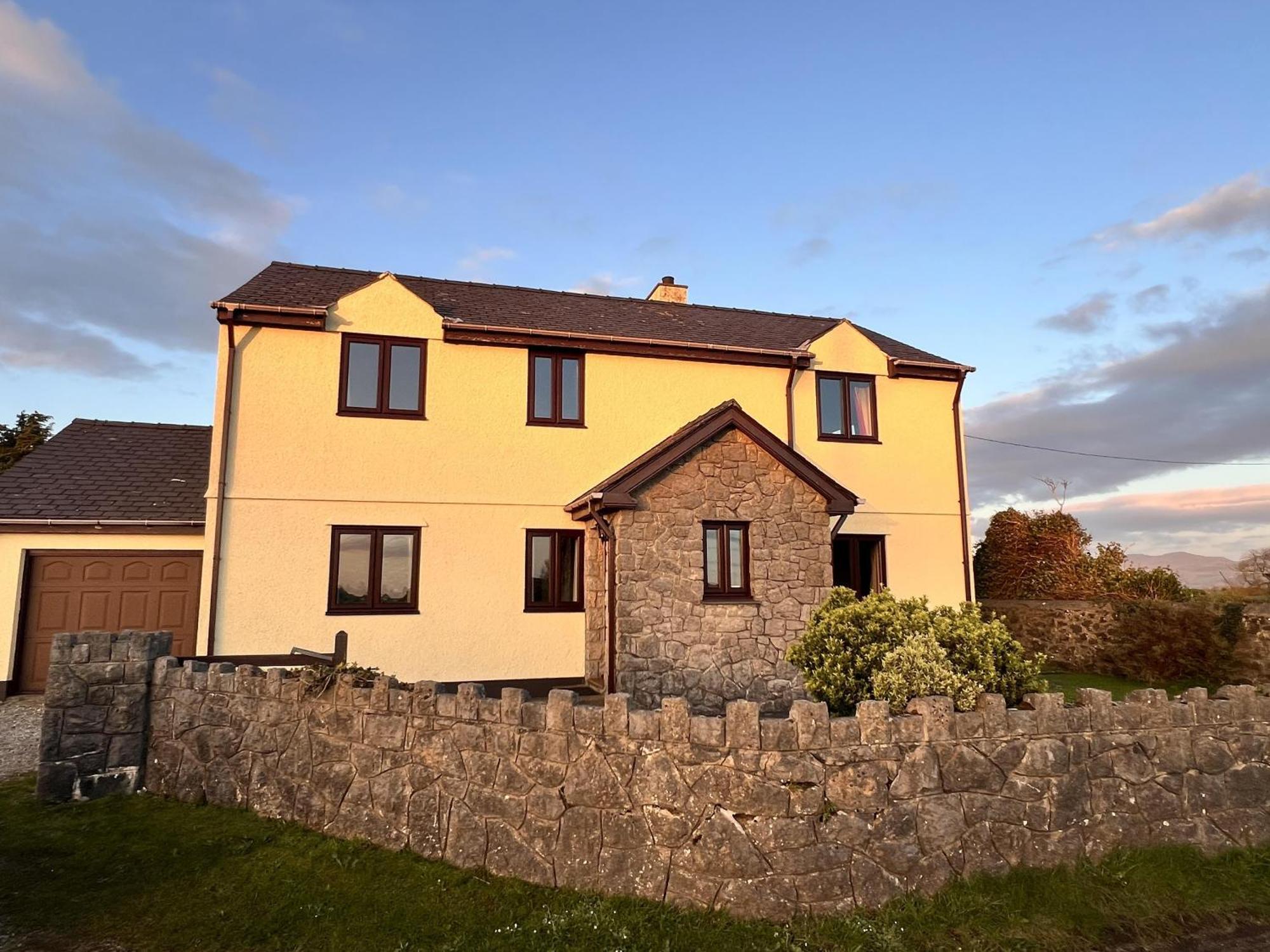 4 Bedroom Detached Farmhouse Mountain Views Beaumaris Eksteriør bilde